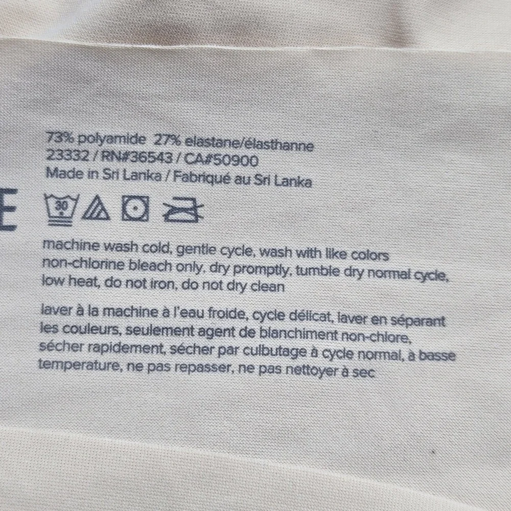 True & Co Women Panties 1X Beige Body Hipster Seamless NWT‎